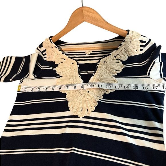 J. Crew Navy and Cream Top - Picture 4 of 4